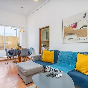  Holiday home Ria House
