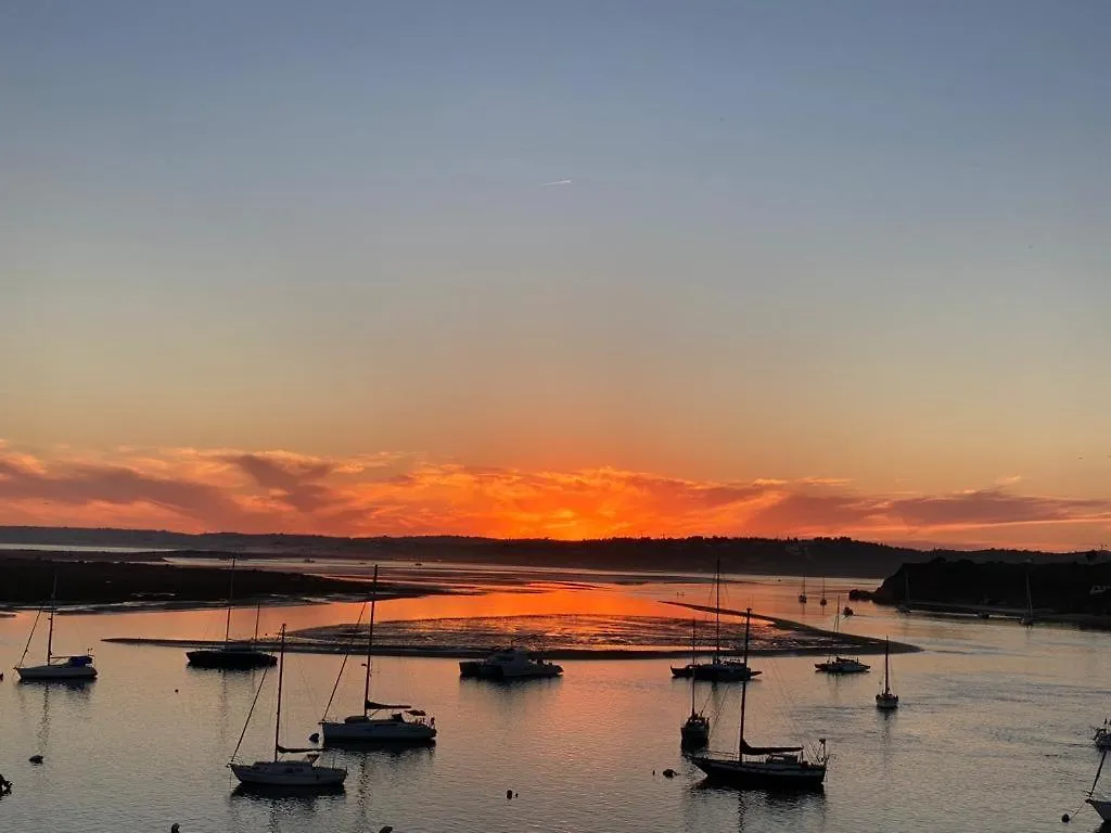 Portobello River And Sea View Alvor